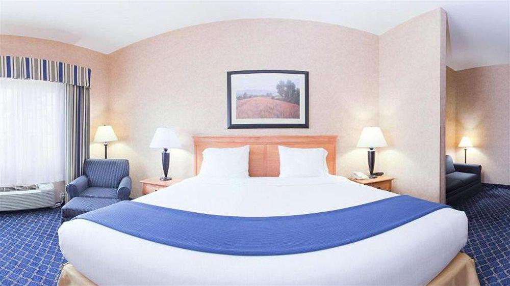 Holiday Inn Express & Suites Cheney By Ihg Luaran gambar
