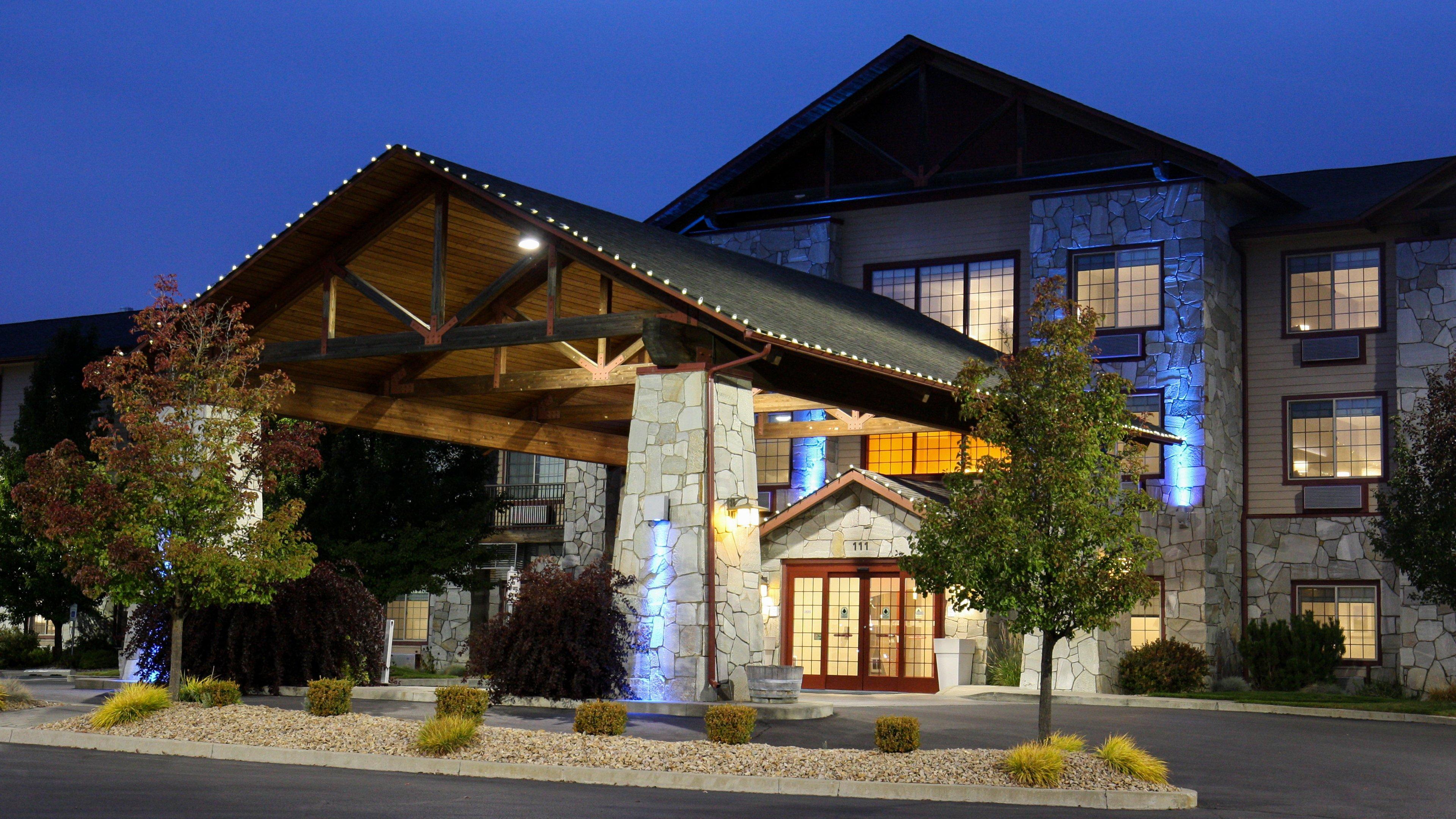Holiday Inn Express & Suites Cheney By Ihg Luaran gambar