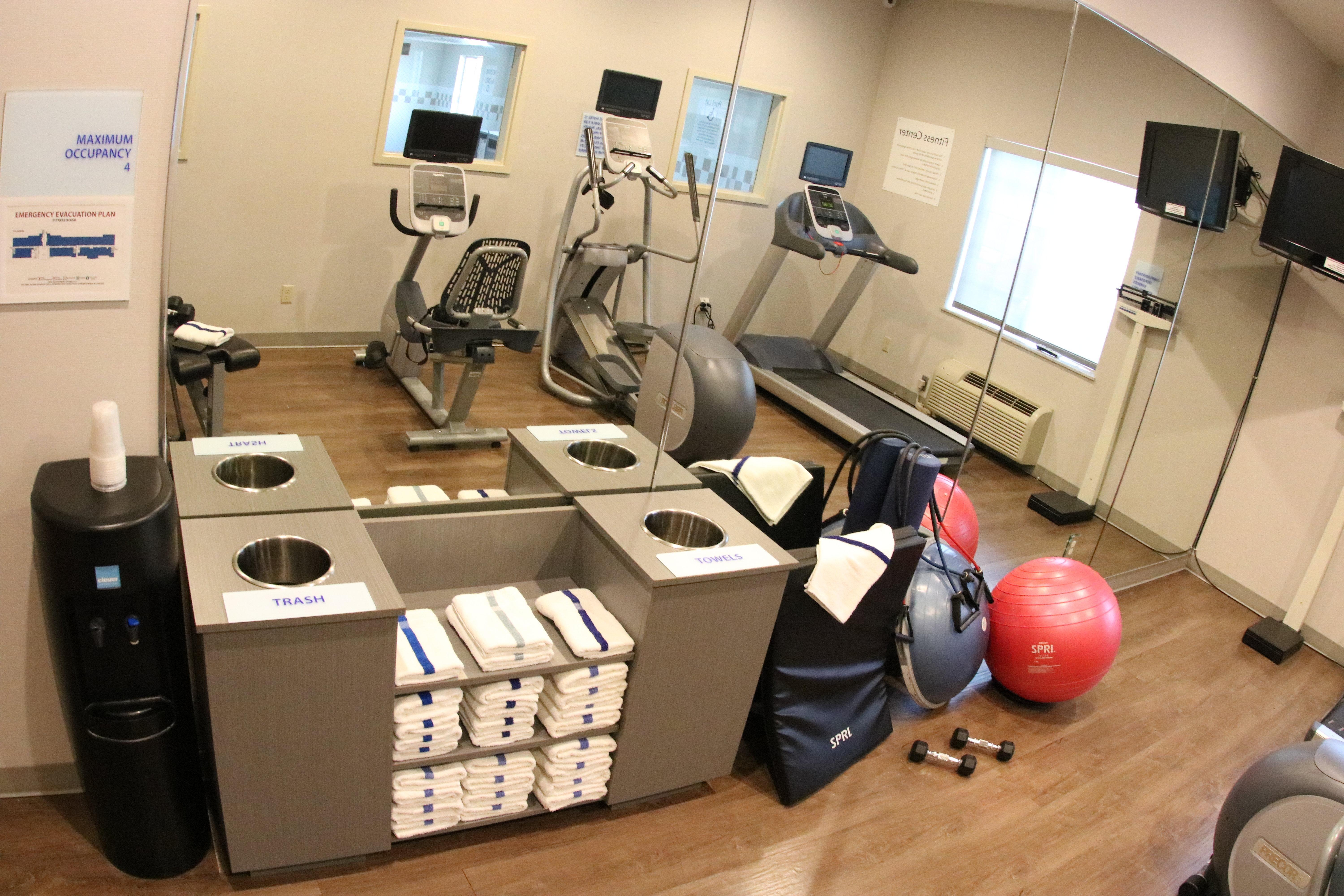 Holiday Inn Express & Suites Cheney By Ihg Luaran gambar