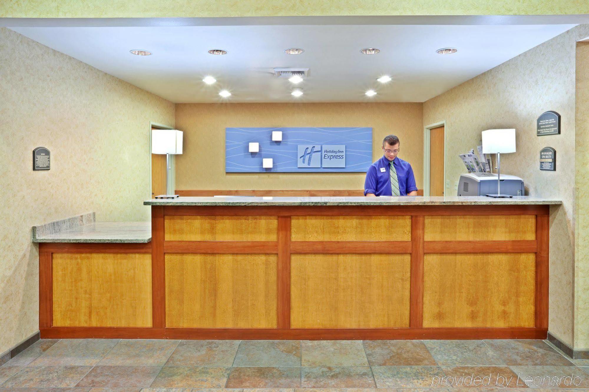 Holiday Inn Express & Suites Cheney By Ihg Luaran gambar